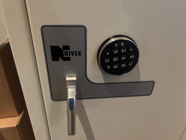 1177574-2 Safe Nivex HP 1500 KOD