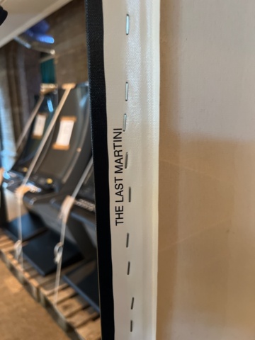 1177583-6 Painting Michael Godard "Last Martini"