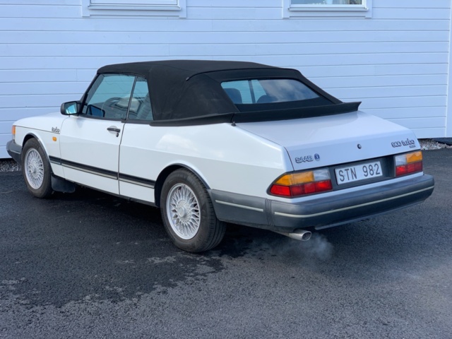 1137459-8 Saab 900 Turbo Convertible - 1988