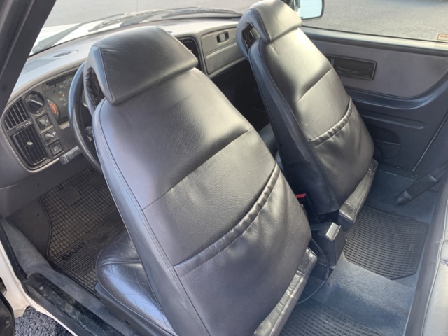 1137459-13 Saab 900 Turbo Convertible - 1988