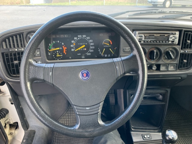 1137459-15 Saab 900 Turbo Convertible - 1988