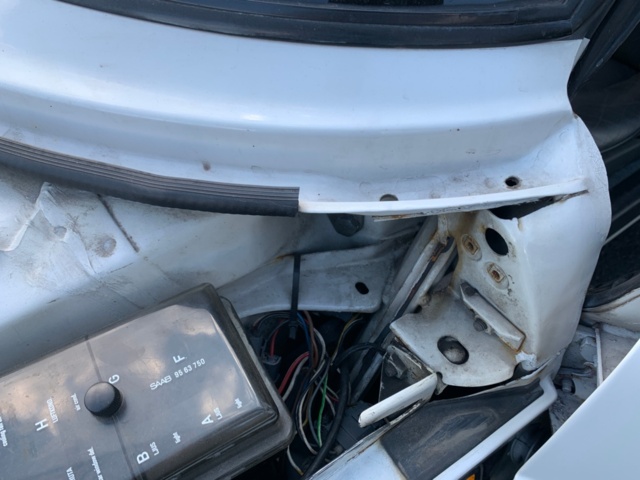 1137459-34 Saab 900 Turbo Convertible - 1988