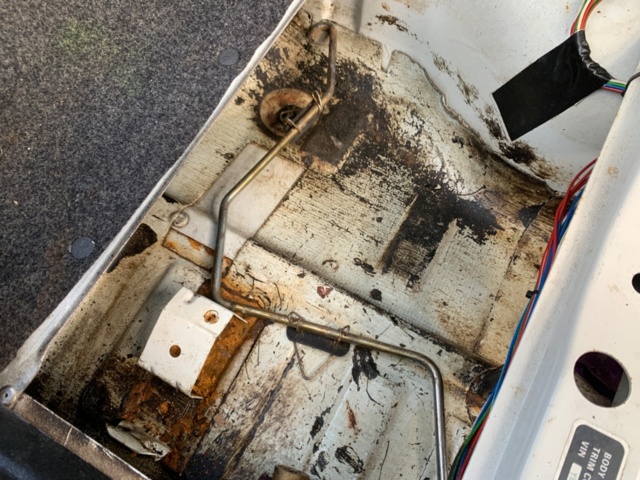 1137459-42 Saab 900 Turbo Convertible - 1988