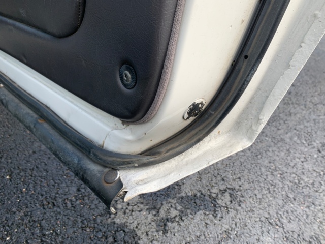 1137459-63 Saab 900 Turbo Convertible - 1988