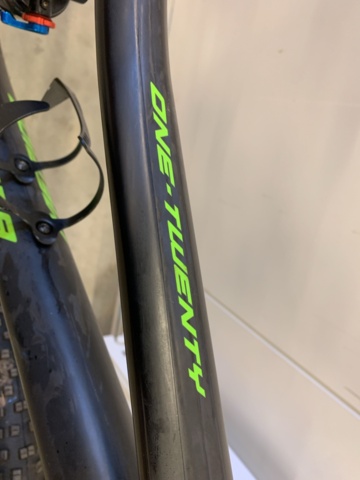 1068210-3 MTB Merida One-Twenty 9.1000 27"