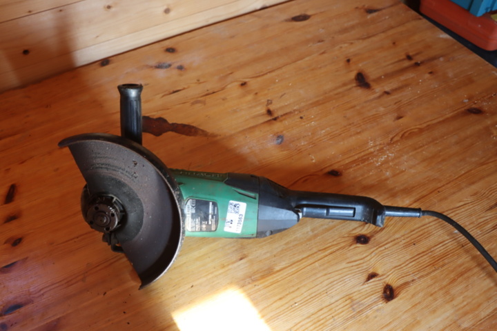 1173563-2 Hitachi G 23ST Angle grinder