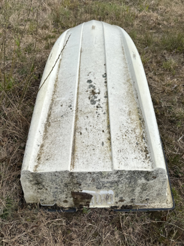 1197720-3 Plastic boat