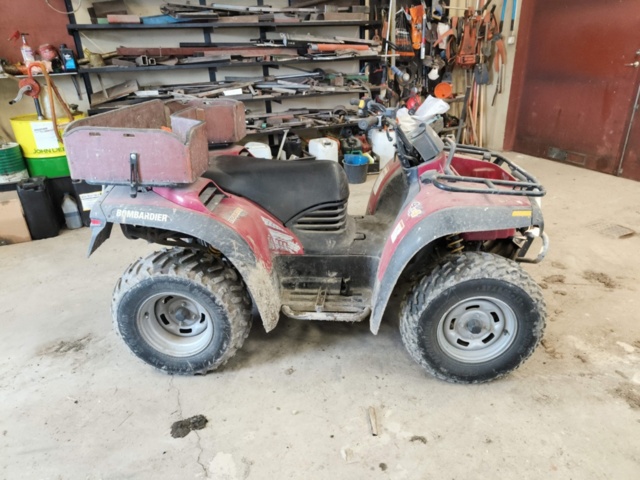 1129191-2 ATV Bombardier Traxter -2001