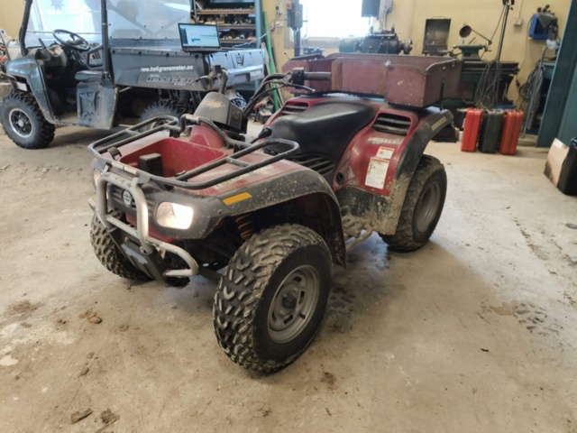1129191-7 ATV Bombardier Traxter -2001