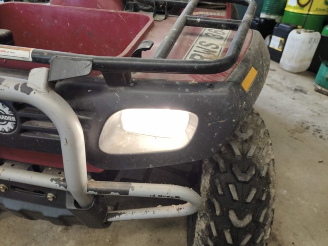 1129191-19 ATV Bombardier Traxter -2001