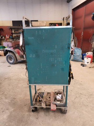 1129193-8 Verktygsskåp med Innehåll