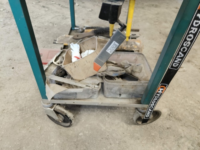 1129193-14 Verktygsskåp med Innehåll