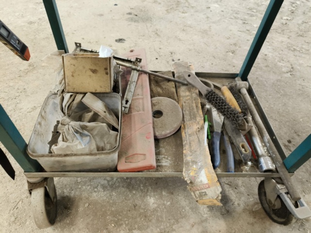 1129193-17 Verktygsskåp med Innehåll