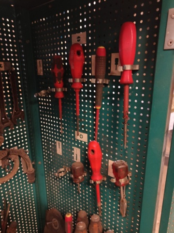 1129193-36 Verktygsskåp med Innehåll