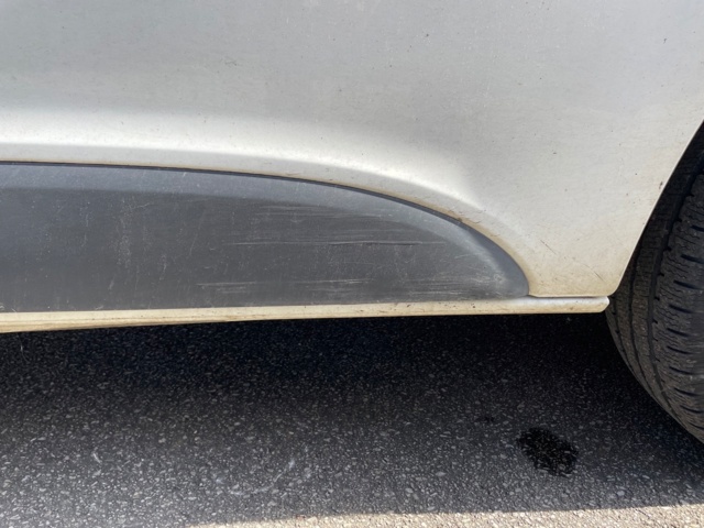 461956-19 Nissan NV300 Skåpbil 2.9t -2019