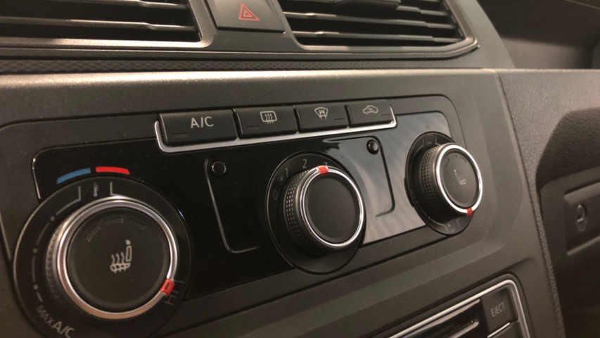 1201192-17 Volkswagen Caddy Panel Van 1.4 TGI BlueMotion DSG Sequential, 110hp, 2018