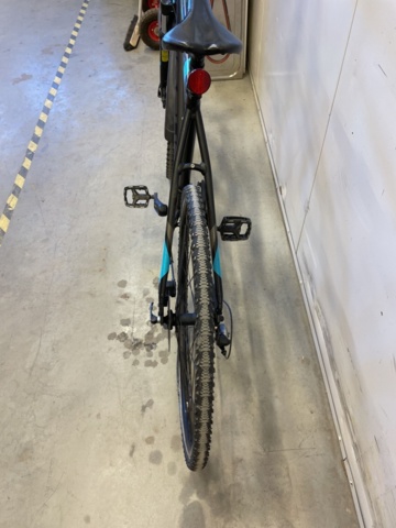 999324-3 Bike Focus Crater Lake