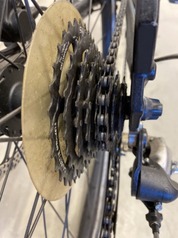 999324-19 Bike Focus Crater Lake