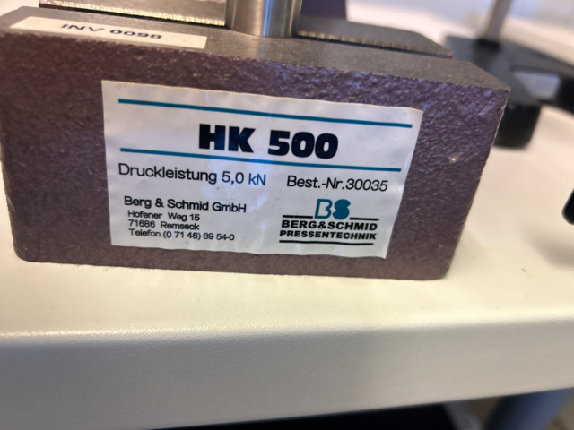 1192520-4 Knee joint press with 2 holders - Berg & Schmid HK 500