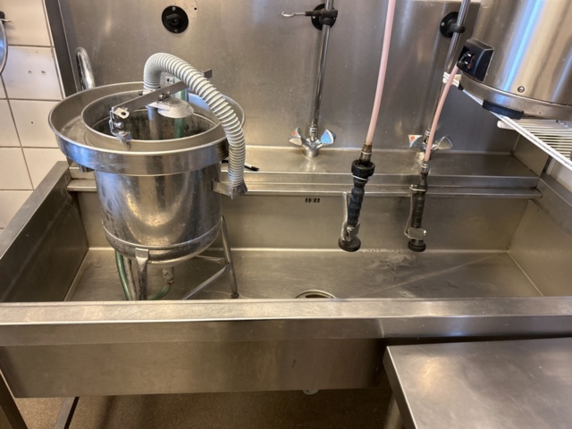 1149804-1 Stainless sink