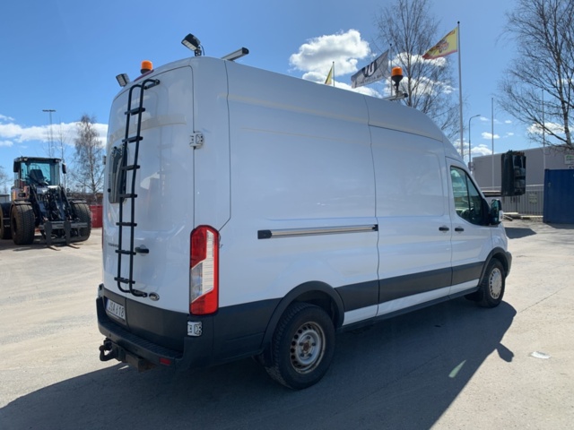1068224-5 Ford Transit 350 2.2 TDCi AWD -2015