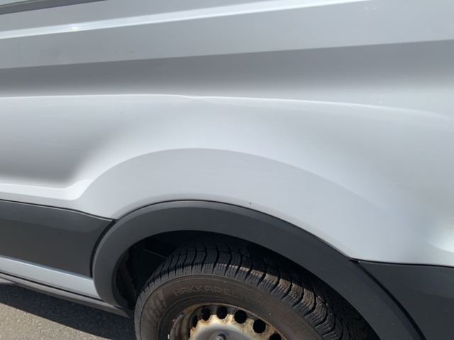 1068224-8 Ford Transit 350 2.2 TDCi AWD -2015