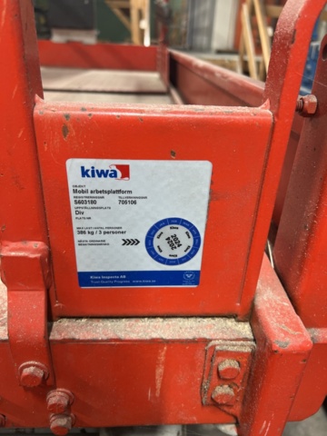 1152976-5 Scissor lift Skyjack, work platform for 3 people