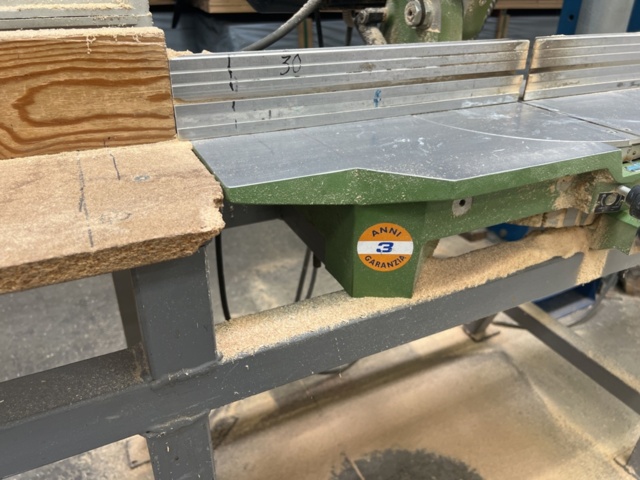 1153026-5 Cut/miter saw Pegic GP350RT, incl. position