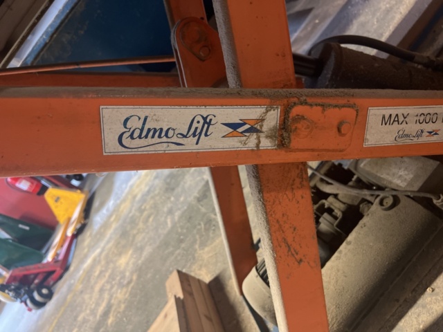 1153058-3 Lifting table Edmo lift, 1 ton, lifting height 1 meter