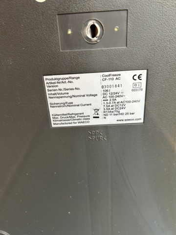 1144355-5 Waeco CoolFreeze CF-110 cooling box - 2 pieces