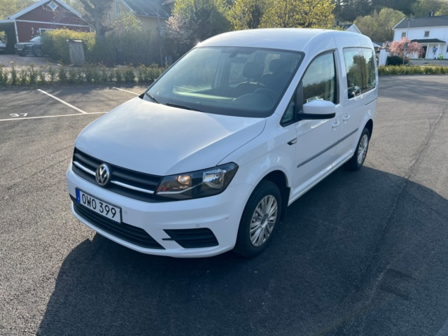 985400-1 Volkswagen Caddy Life -2019
