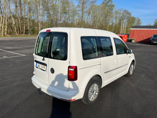985400-6 Volkswagen Caddy Life -2019