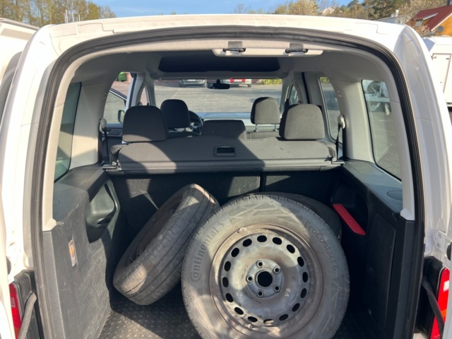 985400-19 Volkswagen Caddy Life -2019