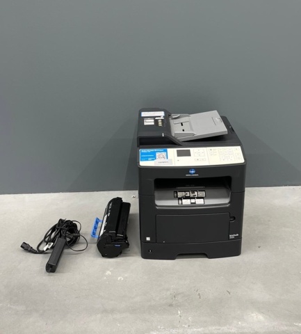 1201812-1 Printer with accessories - Konica Minolta bizhub 3320