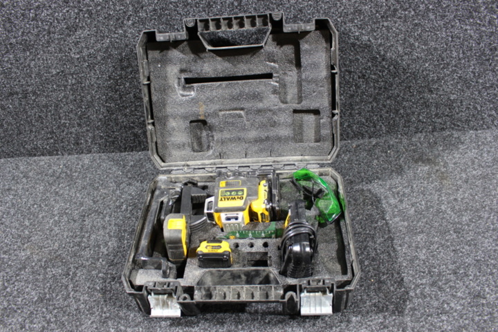 1178496-3 Cross laser, Laser detector with stand & accessories - DeWalt DCE089G
