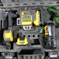1178496-4 Cross laser, Laser detector with stand & accessories - DeWalt DCE089G