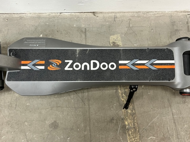 1202042-5 Electric scooter ZONDoo ZU08 Black