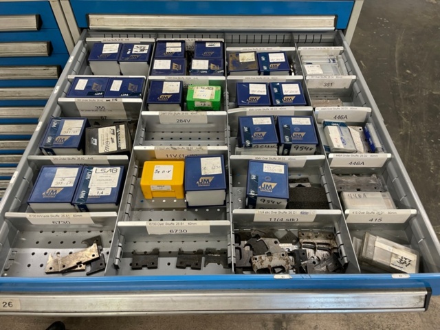 1153103-3 Bott ball bearing drawer cabinet