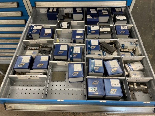 1153103-5 Bott ball bearing drawer cabinet