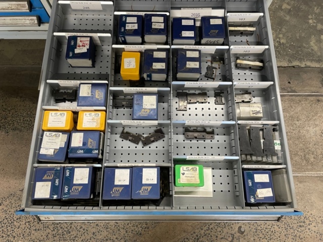 1153103-12 Bott ball bearing drawer cabinet