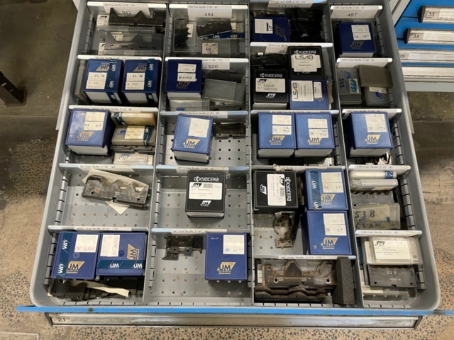 1153104-9 Bott ball bearing drawer cabinet