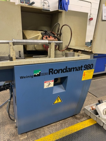 1153111-3 Grinding machine Rondamat 980 and workbench with accessories