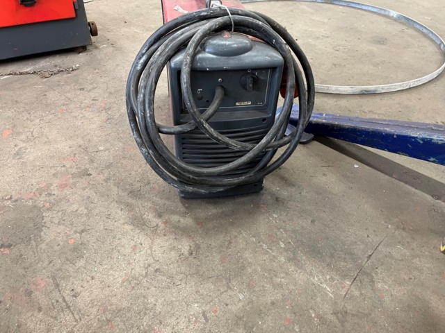 1193000-3 Stick welder Selco Genesis 282