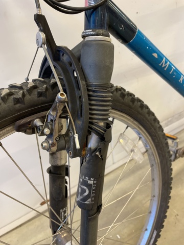 999346-5 Bicycle Signature MT Rainier