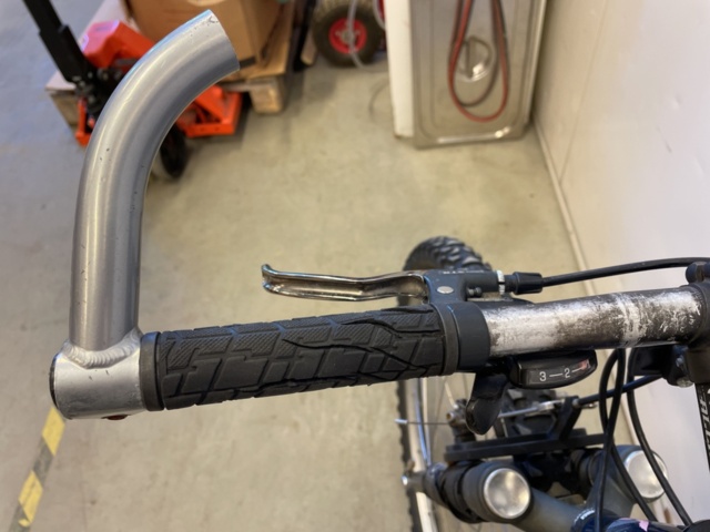 999346-19 Bicycle Signature MT Rainier