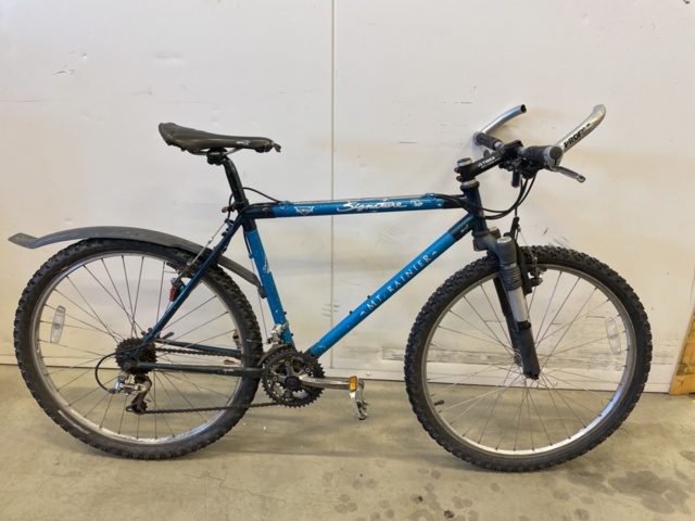 999346-31 Bicycle Signature MT Rainier