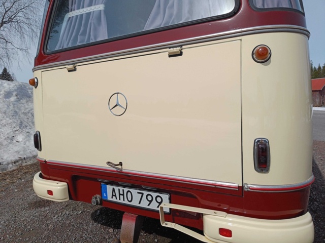 618017-28 Van/Motorhome Mercedes-Benz O 319 D - 1967