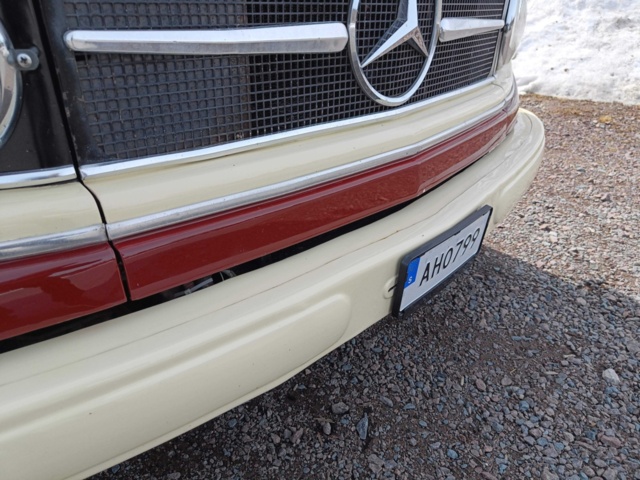 618017-52 Van/Motorhome Mercedes-Benz O 319 D - 1967