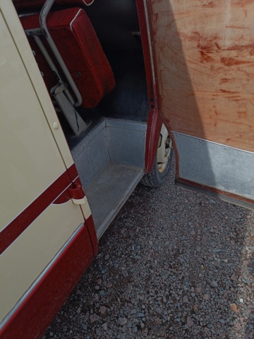 618017-99 Van/Motorhome Mercedes-Benz O 319 D - 1967