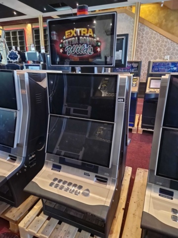 1150293-5 Slot machines 2 pcs - Aristocrat Helix Upright Gen 8